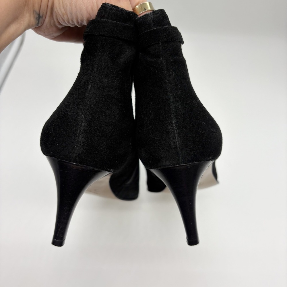 VTG COACH Black Suede Kitten Heel Ankle Boots Floral Accents 9.5 Point Toe Y2K - Picture 3 of 8